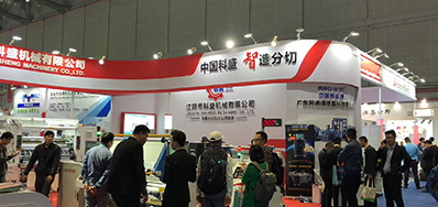 ������ʱ������������Ϻ�չ�����һ����������������Ȼ����