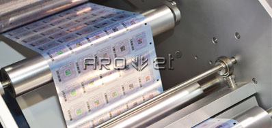 ����������ھ�װ��������������Ⱥ