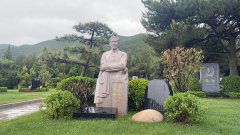 碑雕艺术：承载汗青与文化的性命之石